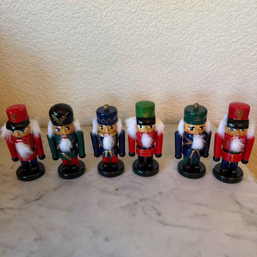 Kurt S Adler Wooden Nutcracker Place Card Holders Set of 6 Christmas Decor C2332